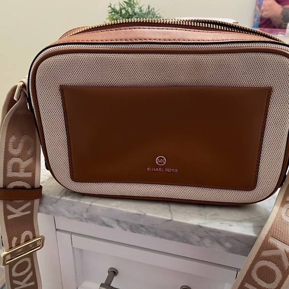 Michael Kors Bag - Picture 1 of 5